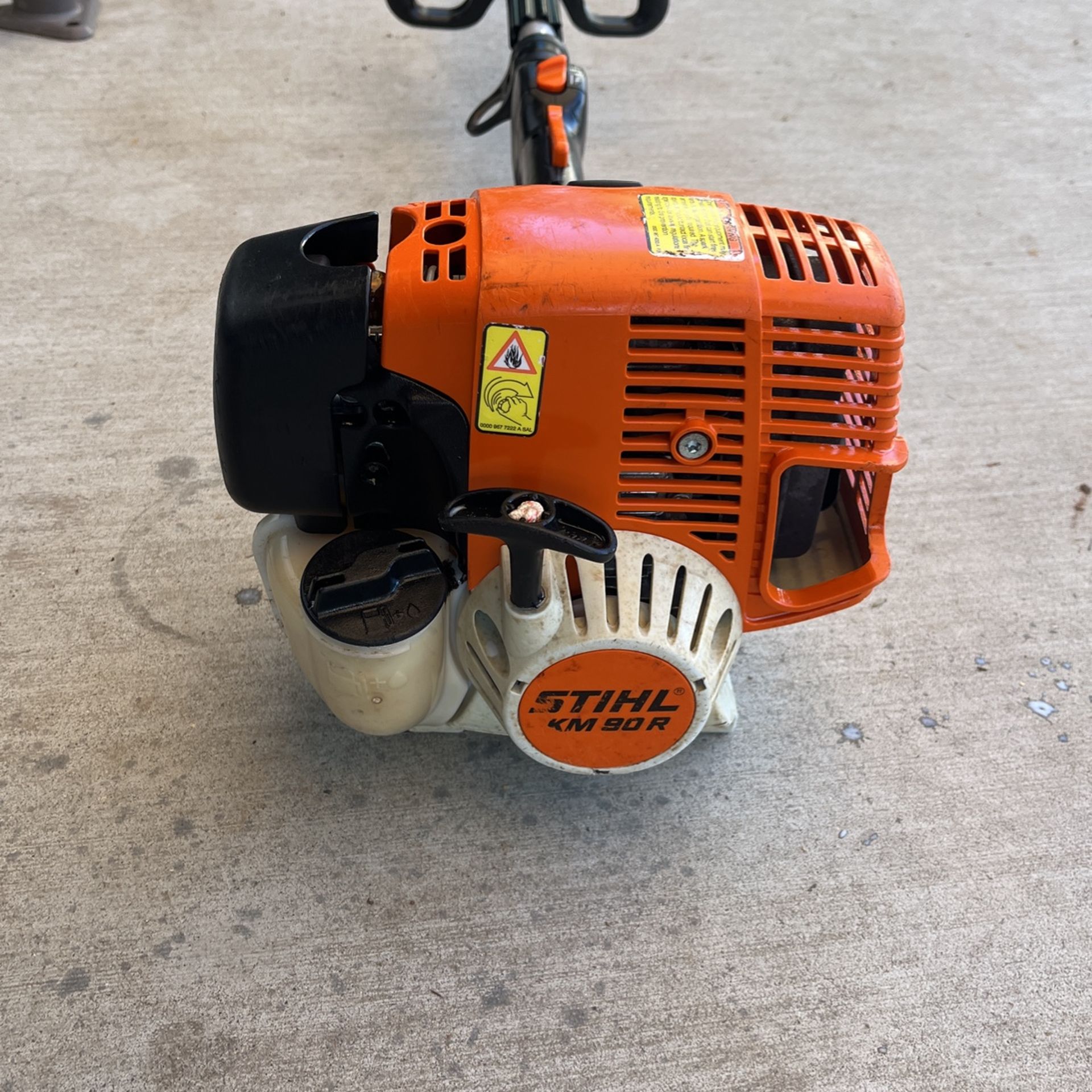 Stihl KM 90R Wed Eater 