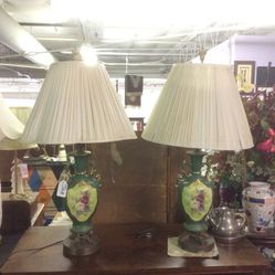 Antiques porcelain vase LAMP