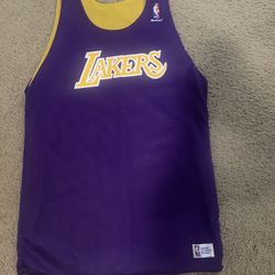 Los Angeles Lakers Practice Jersey Size Large Like New 
