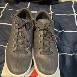 New Mens K-Swiss Court Pro II Size 10