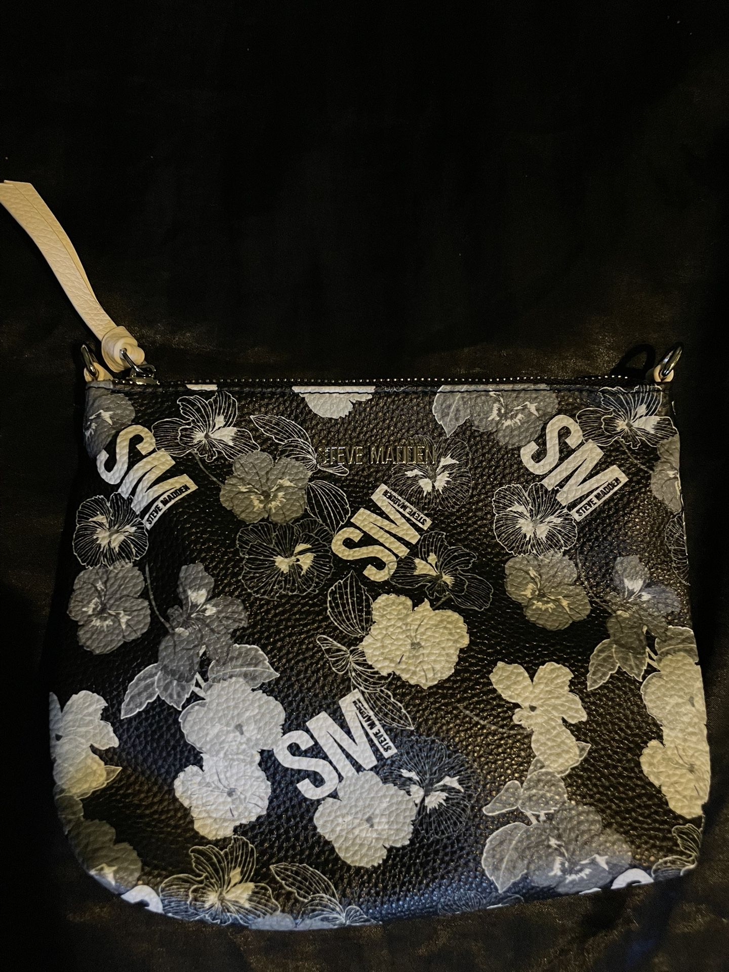 Small Steven Madden Bag