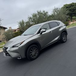 2016 Lexus NX 200t