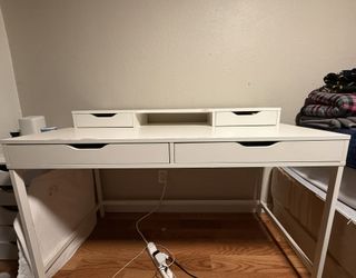 Desk/ Vanity