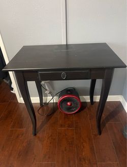 Small Writing Table Desk