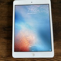 Apple iPad 1st Gen