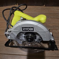 Ryobi Circular Saw 7 1/4 ( Corded)