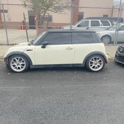 06 Mini Cooper  For Sale With Type S Supercharger Motor Swap
