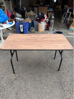 Foldable Wooden Table