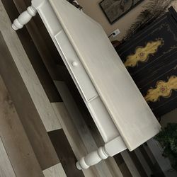 Farmhouse Coffee Table 40x50x16