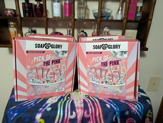 Soap And Glory Pick Of The Pink Bundle