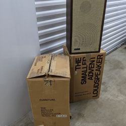 Advent-The Loud speaker-1972 (OLA's) Cambridge, Mass. By Henry Kloss