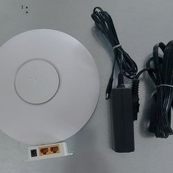 Ubiquiti, Unifi AP, With PoE & AC Adapter