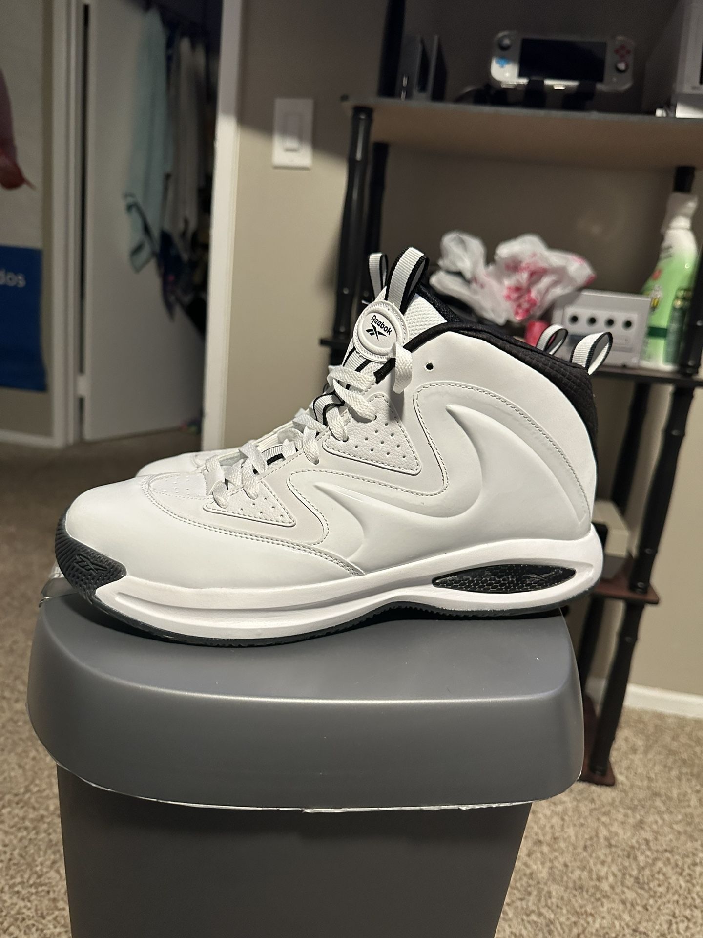White Reebok Galaxy 1 Leather Shoes (Various Pairs And Sizes)