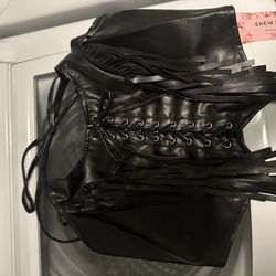 New With Tags Women’s Size Large Faux Leather Fringe Halter Summer Shirt 