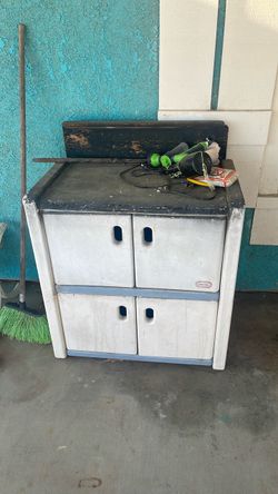 Free cabinet