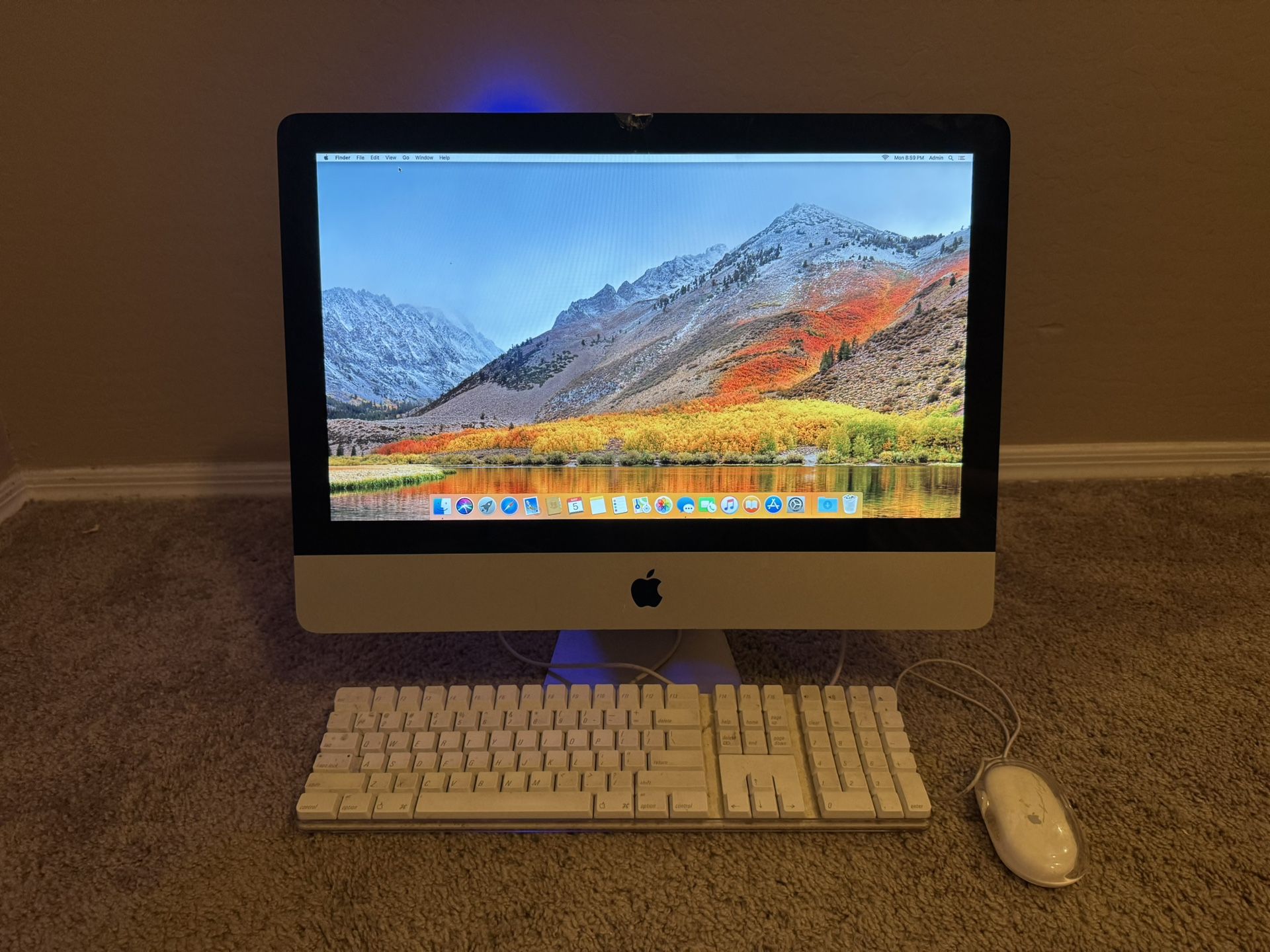 2011 iMac 21.5” macOS High Sierra *Cracked Screen*