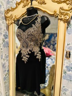 Beautiful Gold and black dress size L