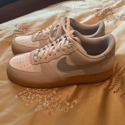 Nike Air Force Lowe