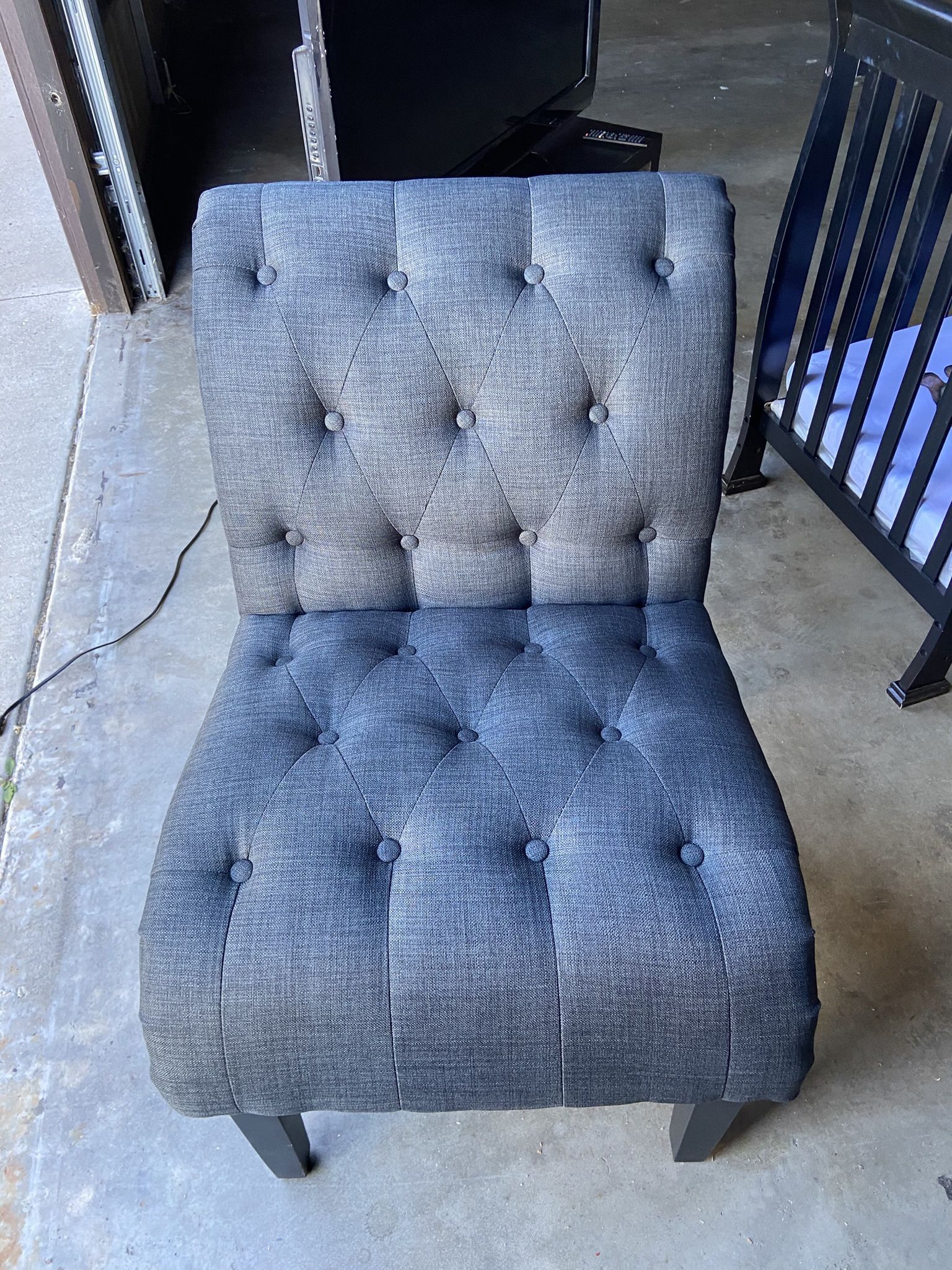 Accent Chairs