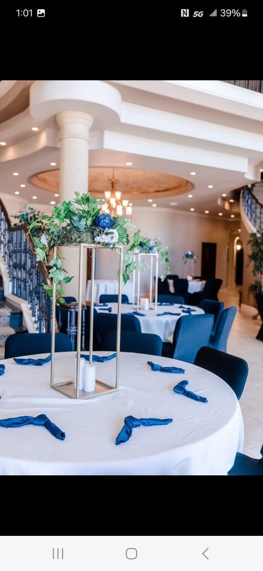 Wedding Arches And Benches And Center Peices
