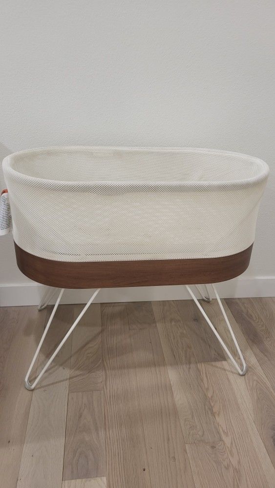Snoo Smart Sleeper Baby Bassinet