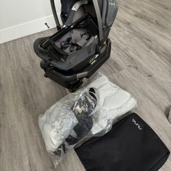 Stroller/car seat 