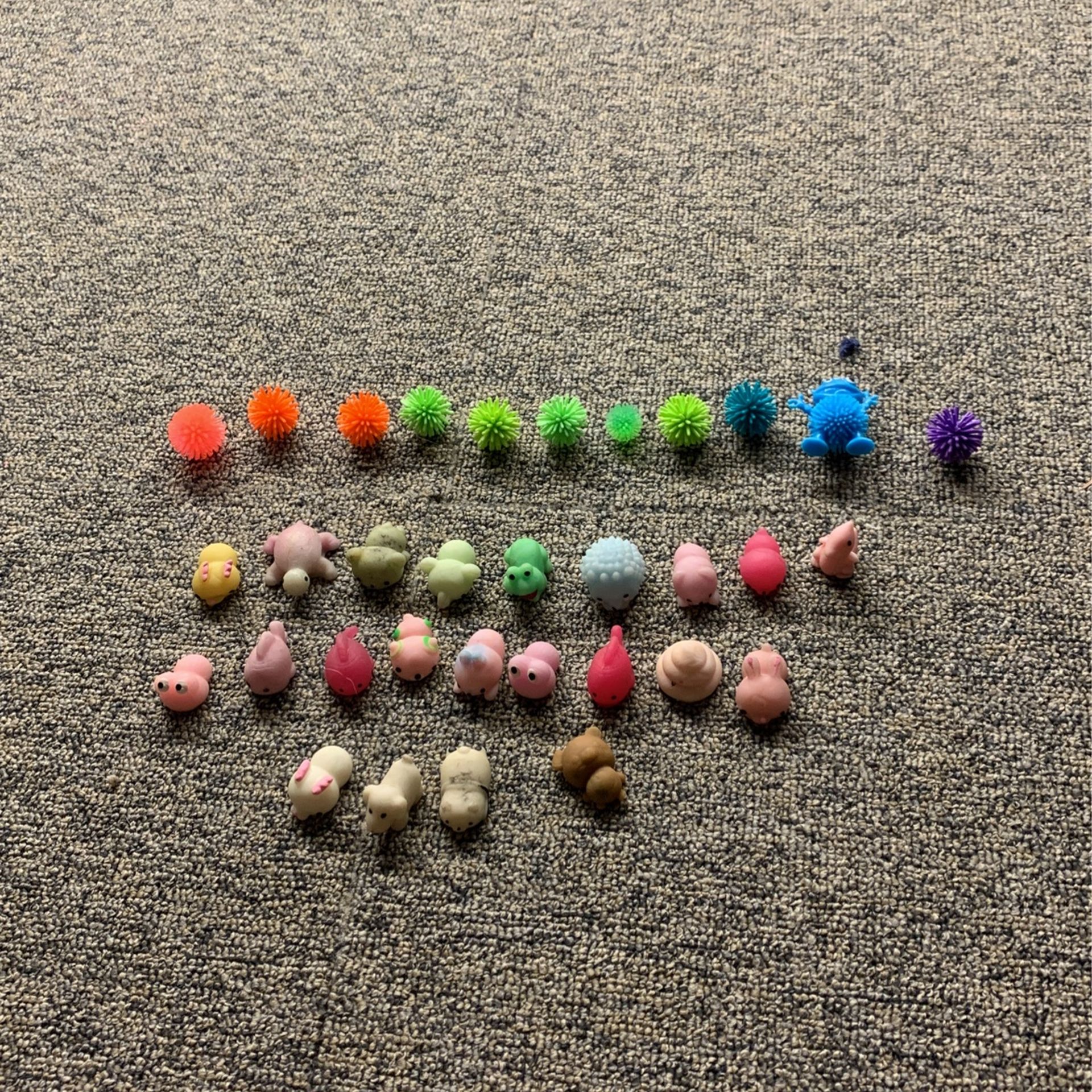 Mochis And Spike Balls
