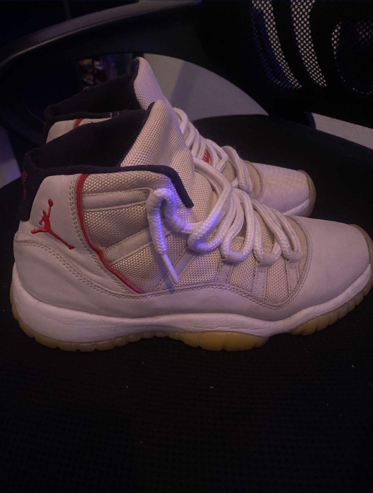 Jordan 11 “Platinum Tint”