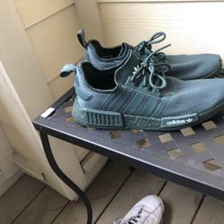 Men’s Forest Green Adidas Size 9.5