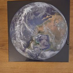 The EARTH - 1000 PIECE JIGSAW PUZZLE