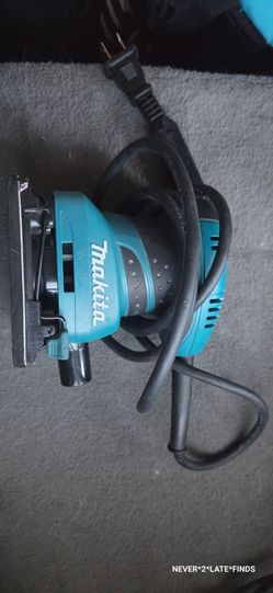 Makita BO4556 1/4 Sheet Finishing Sander