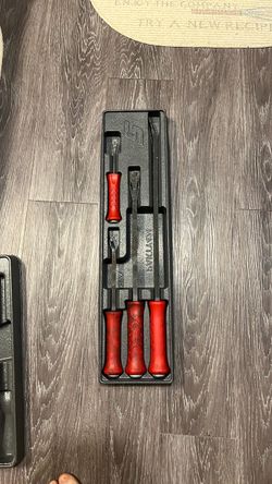 Snap -on Pry Bar Set with Red Handles
