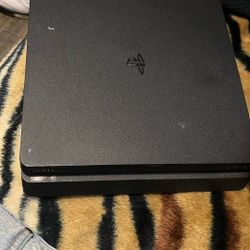 PS4 Slim