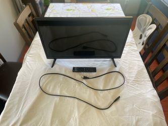 24in VIZIO SMARTCAST LED HD