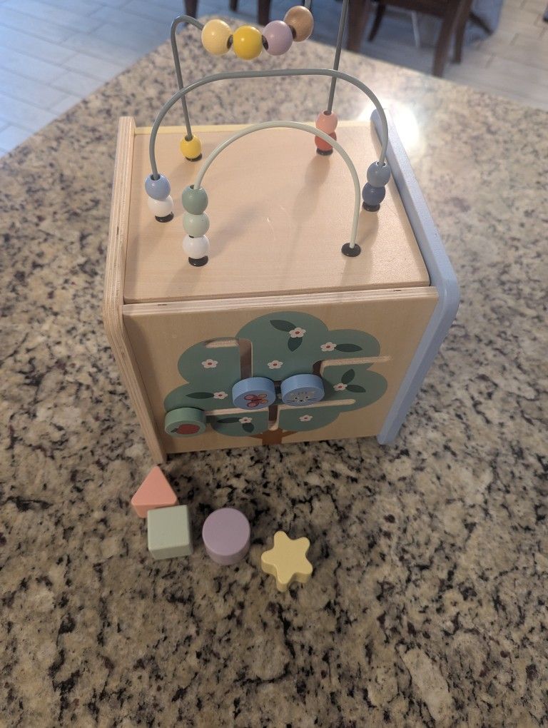 Mini Activity Cube Toy