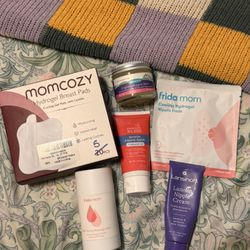 Breast Feeding Mom And Baby Stuff 