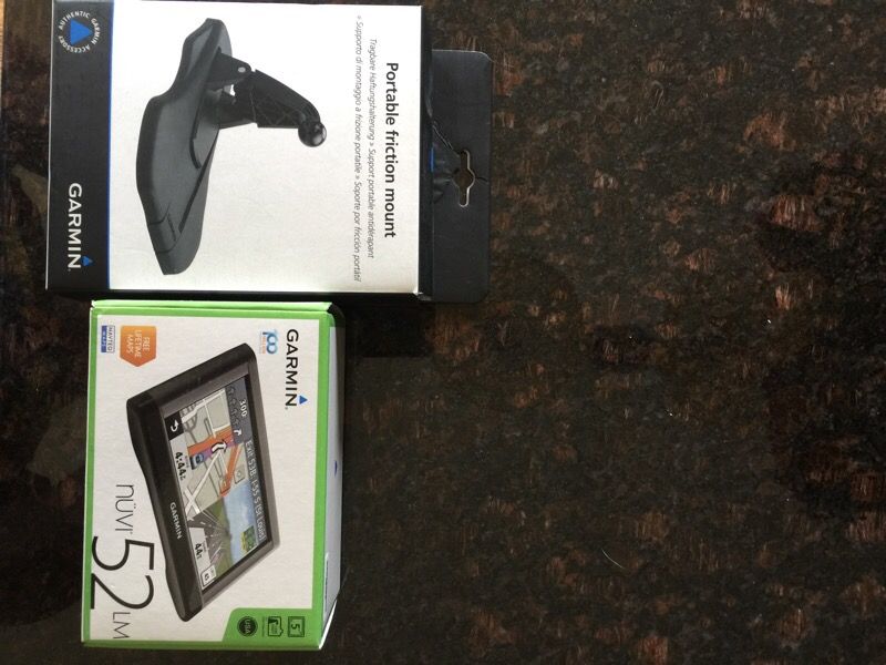 Garmin navigation with additional friction mount