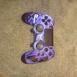 customized SCUF Infinity 4PS PRO controller for PlayStation 4