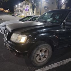2005 Ford Explorer Sport Trac