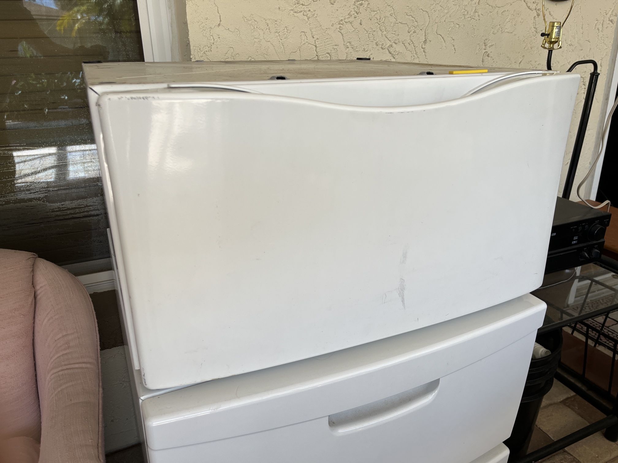 Kenmore Laundry Pedestal