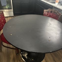 Round Kitchen Table  With 4 Chairs