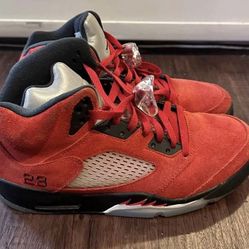 Air Jordan ‘Raging Bull’ 5