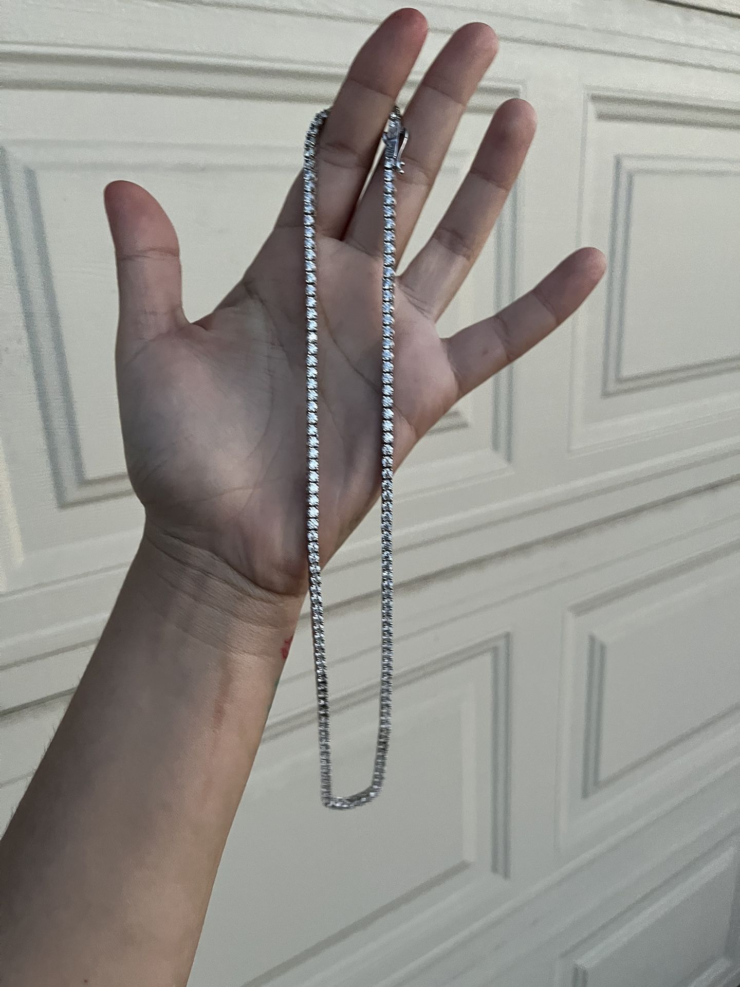 GLD TENNIS NECKLACE