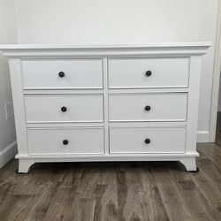 White 6 Drawer Dresser