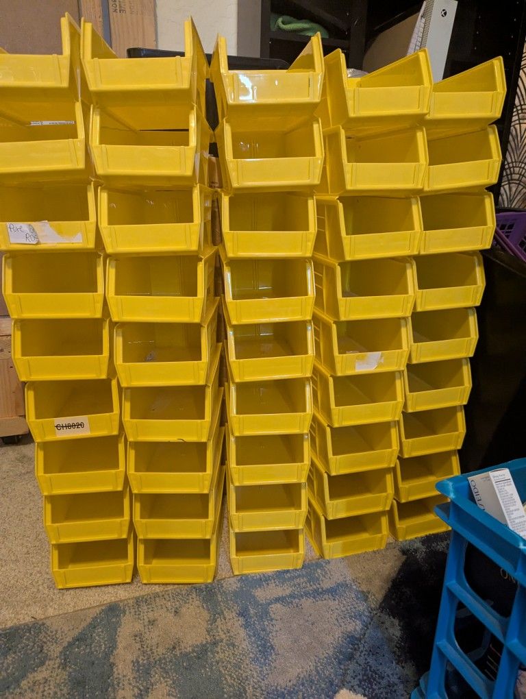 AkroMils Akro Bins Yellow Lot 50 10 ULINE Akro Mils