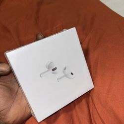 Apple AirPods Pro 2nd Generation With MagSafe Charge Case