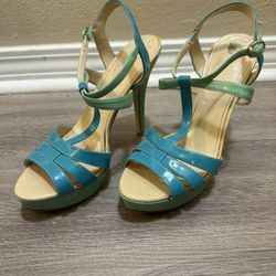 Women’s Heels Size 8M