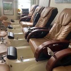 Pedicure Chairs (5 Count)