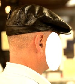 GUCCI Perforated Leather Flat Cap Hat Black XL Stylized Newsboy Ivy Driving Cab