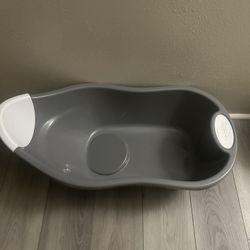 Bathtub 